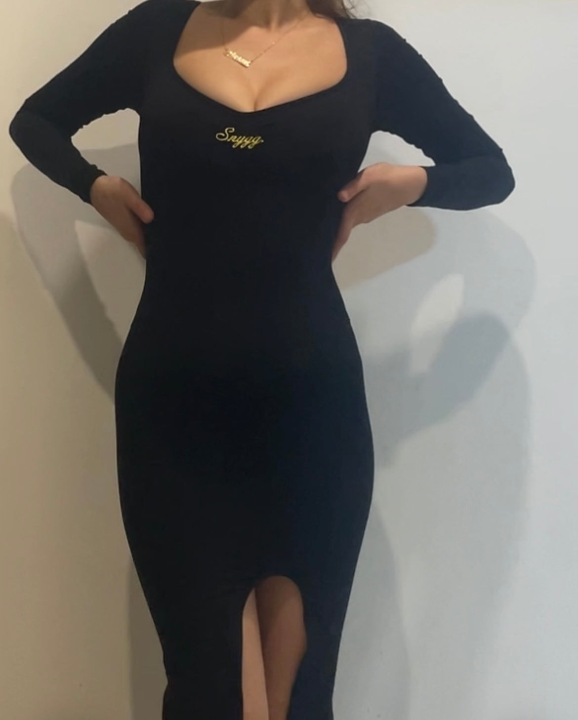 Snatching long sleeve dress