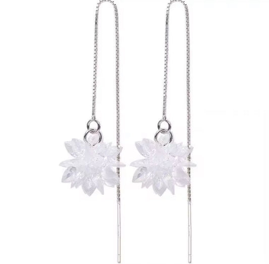 Snow flake silver earrings