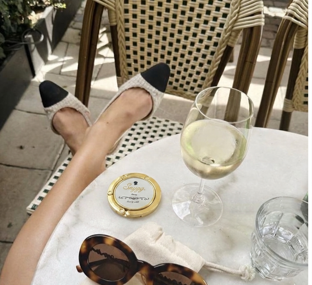 The golden Monaco bag holder